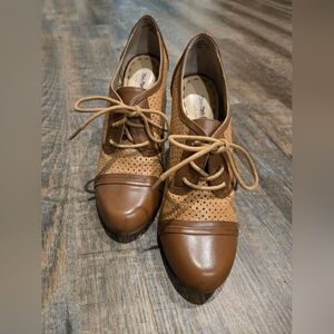 Coach And Four Wylee Booties, 7.5